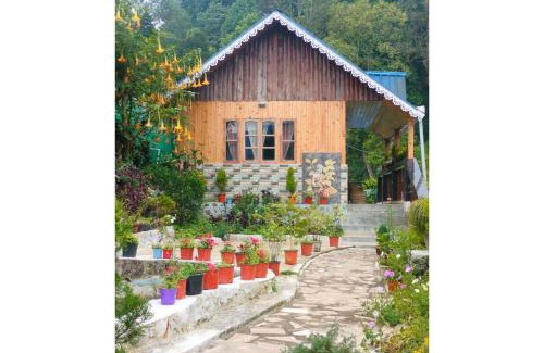 Kurseong Hotel | Rajeshwari Homestay, Darjeeling