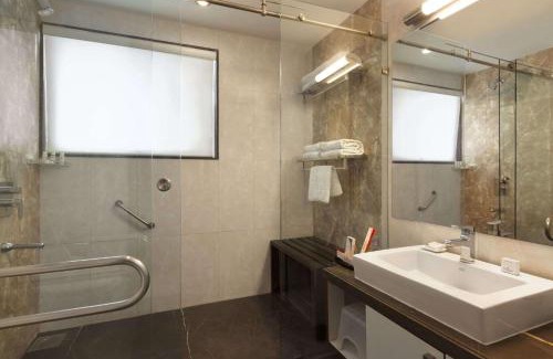 Ahmedabad Hotel | Ramada Ahmedabad