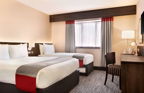 Cobham Hotel | Ramada by Wyndham Cobham