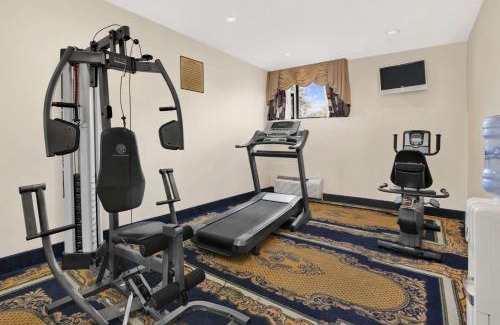 East Orange Hotel | Ramada by Wyndham East Orange
