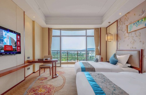 Yiliang County Hotel | Ramada by Wyndham Kunming YiLiang