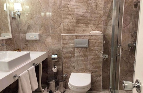 Plovdiv Center Hotel | Ramada by Wyndham Plovdiv Trimontium