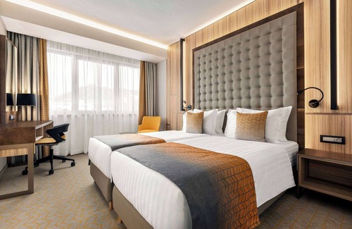 Ramnicu Valcea Hotel | Ramada by Wyndham Ramnicu Valcea