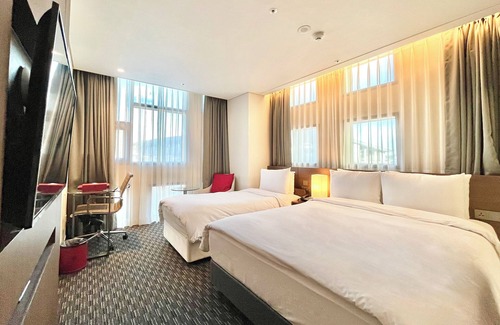 Choryang Hotel | Ramada Encore by Wyndham Busan Station