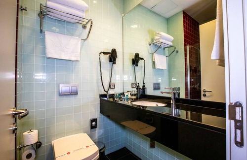 Kartal Hotel | Ramada Encore by Wyndham Istanbul Kartal