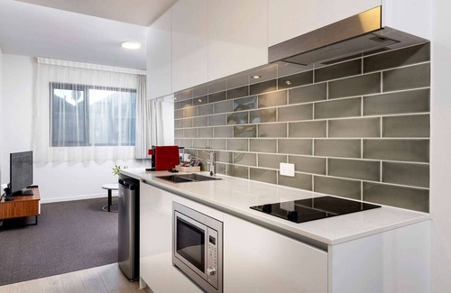 Scarborough Apartment | Ramada VetroBlu Scarborough Beach
