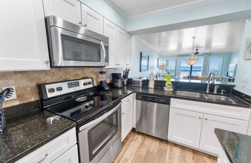 Sunnyside Condo | Ramsgate Gulf Front one level, New Remodel!