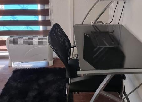 Rancagua House | Rancagua Centro Habitacion Matrimonial con Estacionamiento Privado y baño Compartido