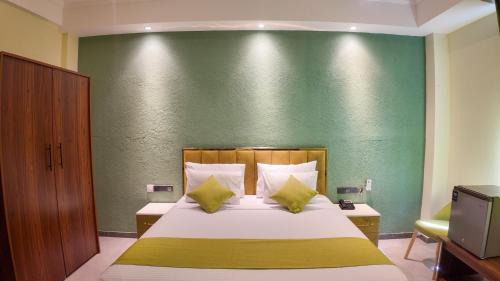 Kochchikade Hotel | Ranowell Hotel