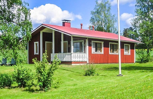 Iltasmaki House | Rantaheikari by Interhome