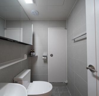 Cheongpa-dong Apartment | Raon House