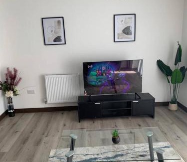 Harlow Apartment | Raphvin Apex Abode