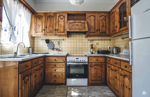 Alepou Apartment | Rarakos Houses