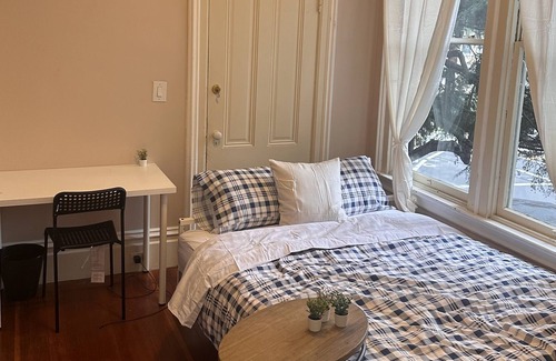 Downtown Berkeley Apartment | Rare 2 Bedroom Near UC Berkeley