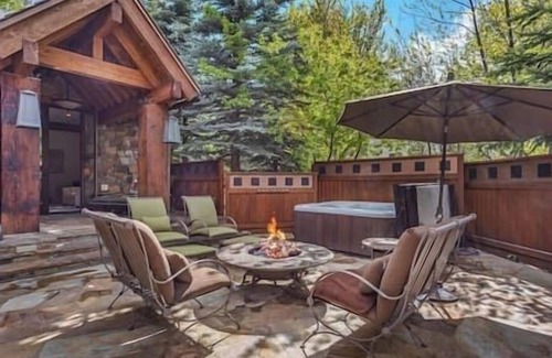 Aspen House | Rare Find, Spectacular Home in Aspen Core