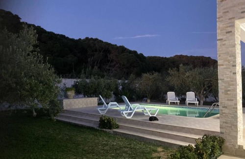 Ras Jebel House | Ras El Jbel, Étage de Maison Avec Piscine