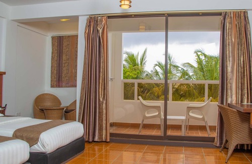 Dhiffushi House | Rashu Hiyaa