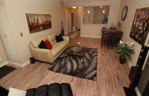 Bridgeland Condo | ** RATE SPECIAL- Luxury 2 Bed VEGAS STYLE - 5 Star Oasis **