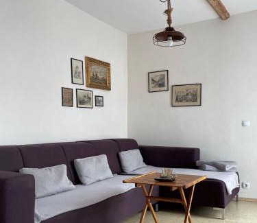 Bad Frankenhausen/Kyffhauser Apartment | Ratstraße im Kyffhäuser - krumm & schief