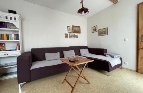 Bad Frankenhausen/Kyffhauser Apartment | Ratstraße im Kyffhäuser - krumm & schief