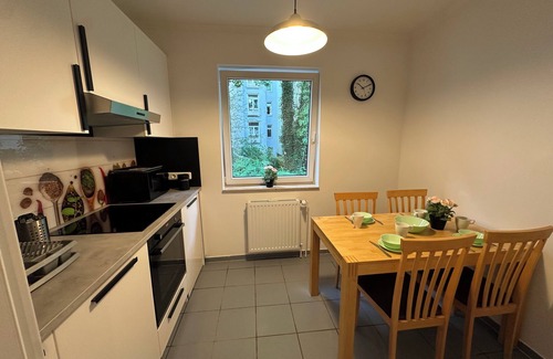 Hoheluft-West Apartment | Rauf And Justyn 5