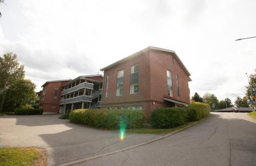 Jyvaskyla Apartment | Rauhallinen huoneisto, pysäköinti, sauna, oma piha