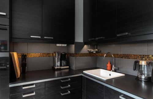 Jyvaskyla Apartment | Rauhallinen huoneisto, pysäköinti, sauna, oma piha