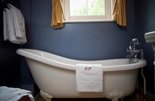 Bury St Edmunds House | Ravenwood Hall Hotel