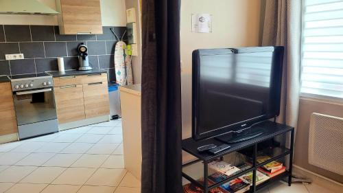 Monchy-Saint-Eloi Apartment | Ravissant studio privé 2 pièces "Le Cosy" tout équipé