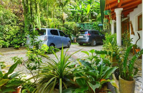 Bandarawela Hotel | Rawana Mount View - Ella