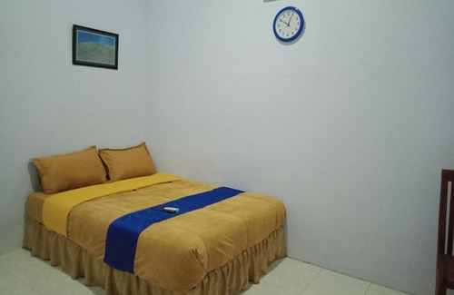 Probolinggo House | Raysha Guest house