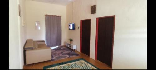 Cherang Ruku House | Rayyan homestay