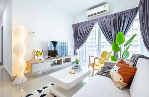 Salak South Apartment | RC Residence By Feel Home