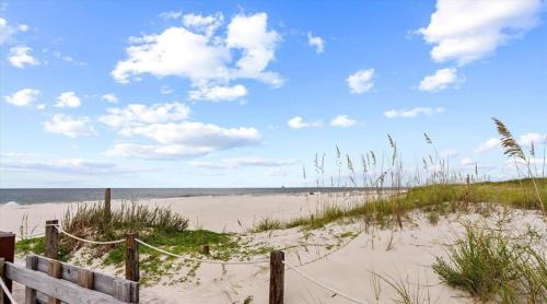 Fort Morgan Apartment | RCC1268