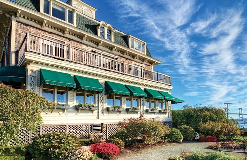 Jamestown Condo | RCI #1425 W/Bay Voyage 1BR #2