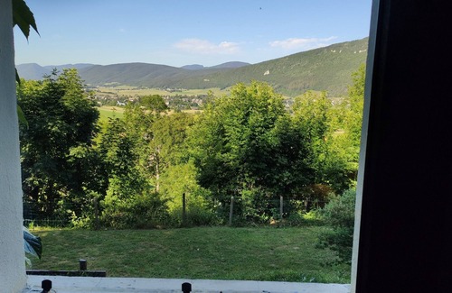 Lans-en-Vercors Apartment | 😷👍Rdc Maison Roches Rousses.3Pers. Private land and terrace. Nice view.
