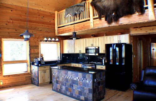 Cimarron Cabin | Re-charge and enjoy all that nature has to offer