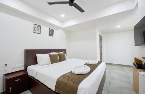 Kochi Hotel | Reach Inn