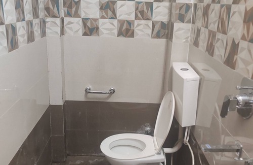 Civil Lines House | Ready for hosting a pleasant Home Stay at Prayagraj, on occasion Mahakumbh 2025