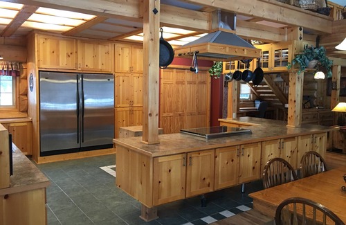 Crown Point House | Real Alaskan Riverfront Log home