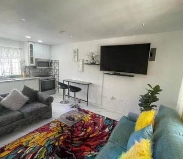 Runaway Bay Apartment | Real Luxe Getaway-Club Caribbean