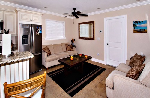 McGregor House | Rebuilt detached guesthouse w/separate entrance