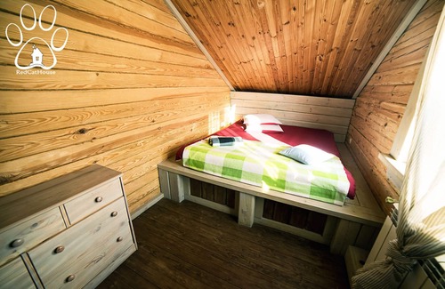 Ostroshitsy Other | Red Cat H. is perfect for holidays in the nature near Minsk & skiing in Silichi.