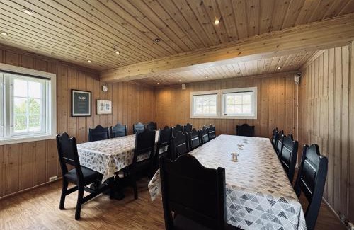 Kamben House | Red Cross Cabin, Spacious mountain lodge