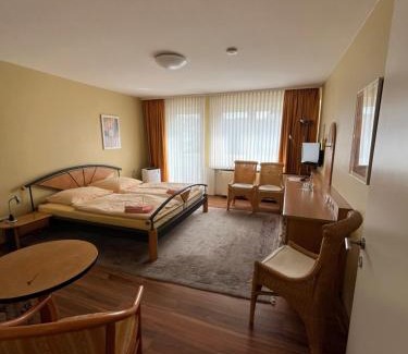 Hamm Apartment | Red Dot Tobias