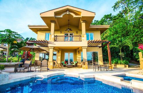 Isla Bastimentos Hotel | Red Frog Beach Island Resort