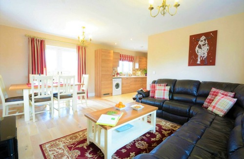 Whepstead Cottage | Red Robin, Whepstead