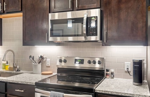 Golden Condo | Red Rocks Retreat - Minutes to Shows, Hikes, Shops