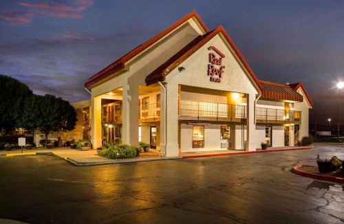 Allison Hotel | Red Roof Inn Gallup