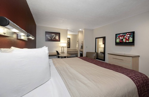 Greenwood Hotel | Red Roof Inn Indianapolis - Greenwood